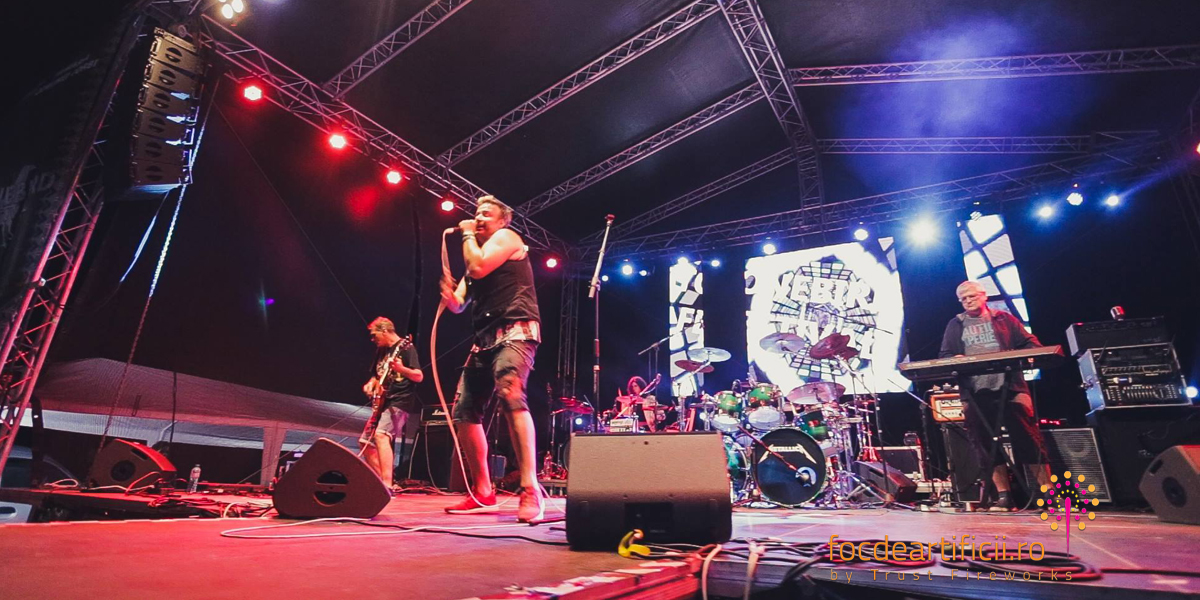 efecte speciale StoneBird